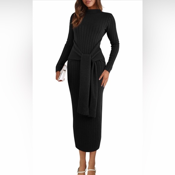 🆕Ribbed Knit Dress - Picture 1 of 2